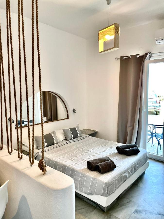 Santanna White Houses Parikia  Ngoại thất bức ảnh