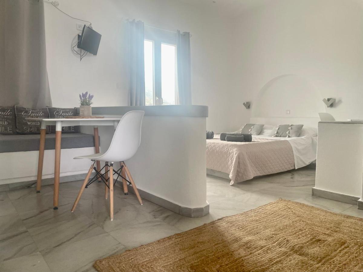 Santanna White Houses Parikia  Ngoại thất bức ảnh